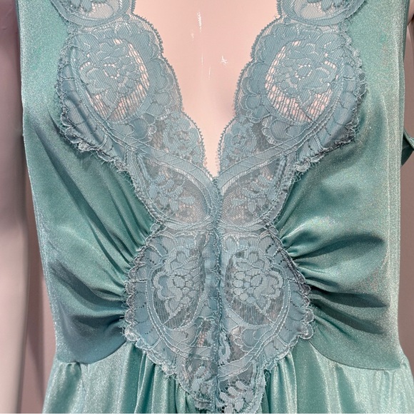 Olga Aqua Blue Satin Nightgown Lace Vintage Long Gown Size XXL 1980s - Picture 5 of 5